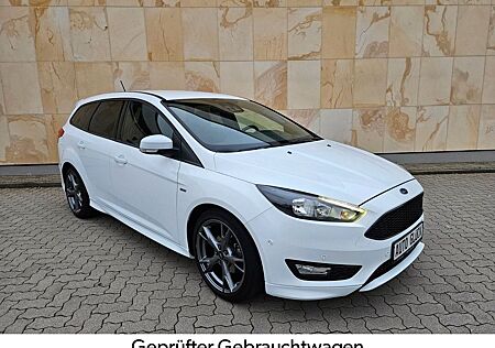 Ford Focus Turnier ST-Line *NAVI*KAMERA*SHZ*8-FACH*