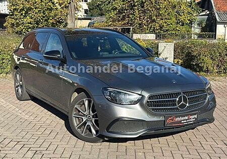 Mercedes-Benz E 300 E 300de Night-Edition LEDER/PANO/R-KAM/AHK/SHZ
