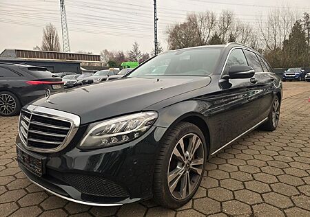 Mercedes-Benz C 300 T Automatik LED-Kamera-Teilleder