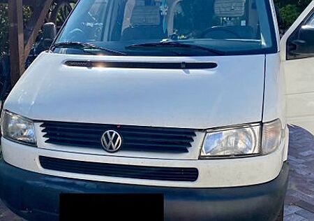 VW T4 Caravelle Volkswagen Campervan mit Standheizung