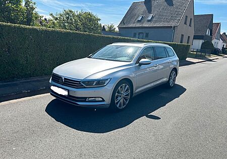 VW Passat Volkswagen 2.0 TDI SCR DSG Highline Highline