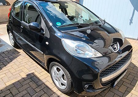 Peugeot 107 Petit Filou 70 Petit Filou