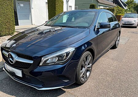 Mercedes-Benz CLA 180 Shooting Brake CLA 180d Euro6 Shooting Brake 2. Hd Top Zustand