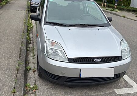 Ford Fiesta 1.3 51 kW Trend Trend