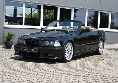 BMW 318i Cabrio Exclusiv Edition * M-Paket * Leder *