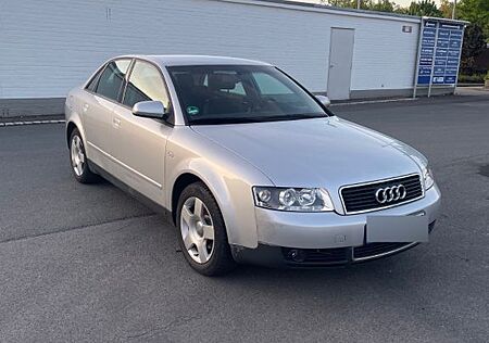 Audi A4 1.6 -