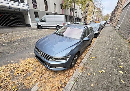 VW Passat Variant Volkswagen 2.0 TDI SCR BlueMotion Trendl...