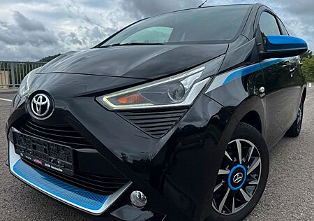 Toyota Aygo (X) -trend Automatik F1 Leder LED Klimaa. TOP
