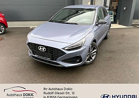 Hyundai i30 Advantage 1.0 T-GDI 100PS 7-DCT NAVI CAM SH