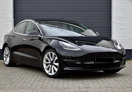 Tesla Model 3 Langstreckenbatterie - Allradantrieb...