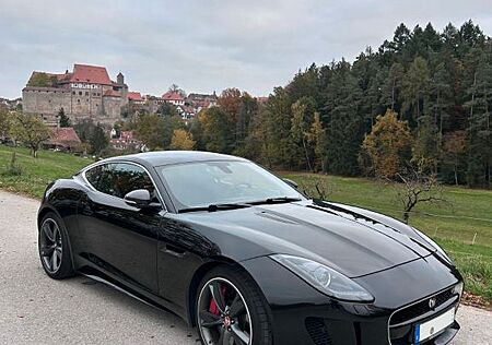 Jaguar F-Type 5.0 L V8 Coupe R RWD