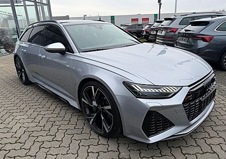Audi RS6 performance 4.0 TFSI tiptr. quattro PAN/B&O!