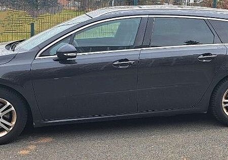 Peugeot 508 SW HDi FAP 160 Panorama, Klimaautomatik usw