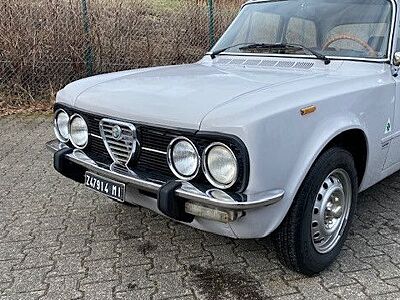 Alfa Romeo Giulia 1300 Super Nuova*Oldtimer aus Italien
