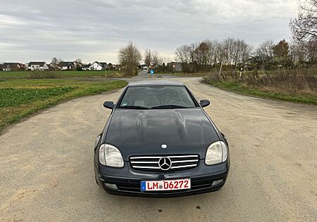 Mercedes-Benz SLK 200