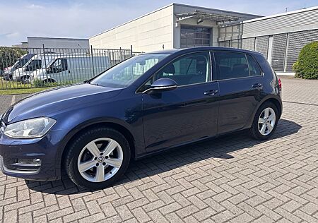 VW Golf Volkswagen 1.2 TSI BMT Comfortline Comfortline