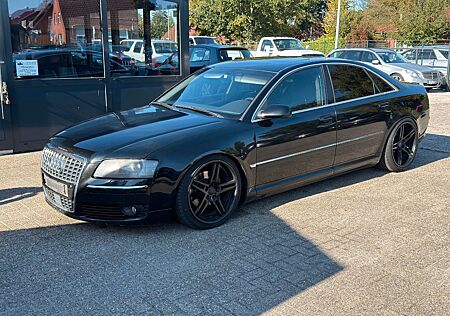 Audi A8 3.0 TDI quattro 4e Motor und Getriebe gut
