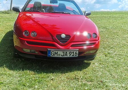 Alfa Romeo Spider 916 2.0 T.Spark NUR 80.000KM