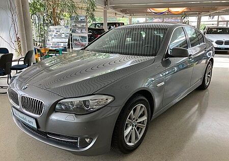 BMW 520d Limousine, Navi,Xenon,PDC,1.Hand Scheckheft