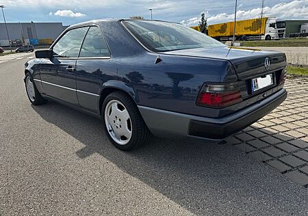 Mercedes-Benz CE 230 W124. mit H-Kz