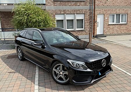Mercedes-Benz C 220 d 4MATIC T AMG Line Autom. AMG Line