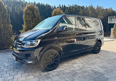 VW T6 Volkswagen 2.0 TDI mit Kühlschrank und Schlafgelegenheit