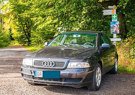 Audi A4 (Baujahr 1996) - zuverlässiger Klassiker
