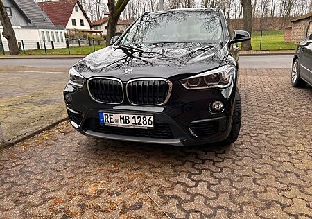 BMW X1 xDrive18d Advantage AHK