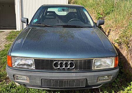 Audi 80