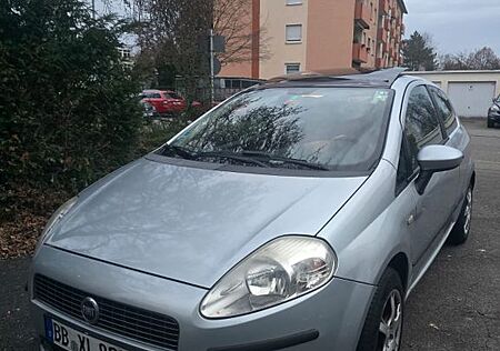 Fiat Punto 1.4 8V Active TÜV 2026 Klima