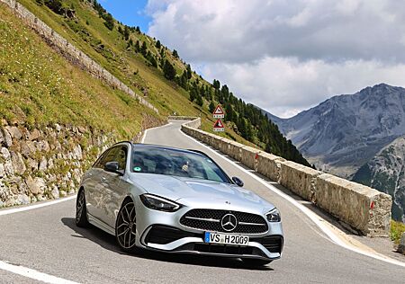 Mercedes-Benz C 300 T Amg-Line/Digital Light/Night/MBUX/AHK
