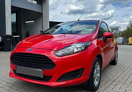 Ford Fiesta JA8. HU-06/27