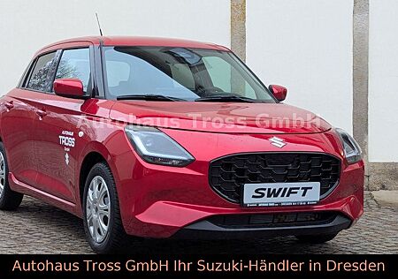 Suzuki Swift 1.2 M/T COMFORT HYBRID LED/NAVI/RFK