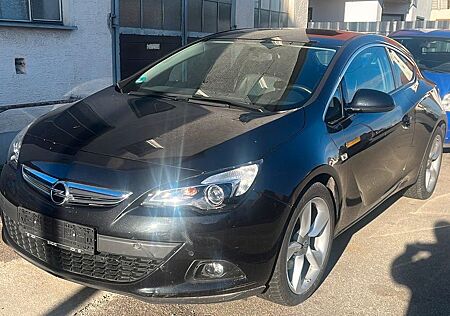 Opel Astra GTC LEDER NAVI SCHECKHEFT XENON
