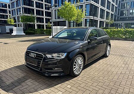 Audi A3 ambition 1,8 TFSI Sport-Fahrwerk S-line