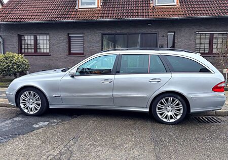 Mercedes-Benz E 280 4MATIC T AVANTGARDE/Tüv Neu/Service Neu