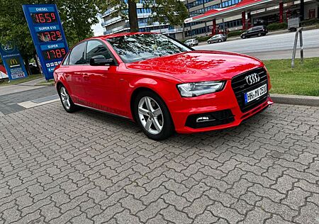 Audi A4 2.0 TDI 140kW quattro S line S line