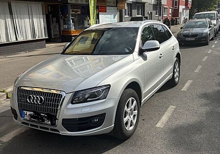 Audi Q5 2.0 TDI quattro -