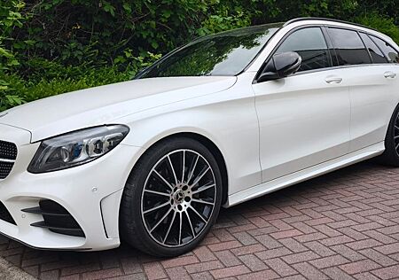 Mercedes-Benz C 220 d T 4MATIC Airmatic Voll Burmester Pan. A