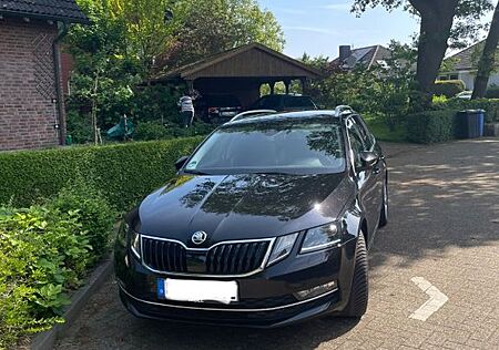 Skoda Octavia 1.6 TDI SCR DSG Ambition Combi Ambition