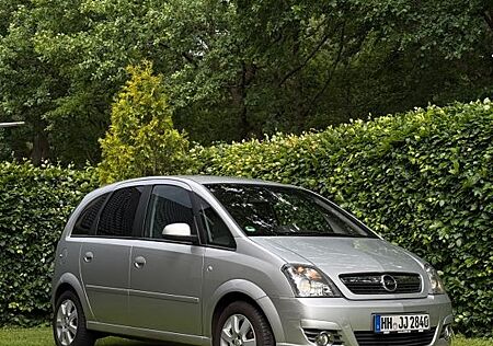 Opel Meriva 1.6 45.800km / 2. Hand / Sitzh / Tempomat