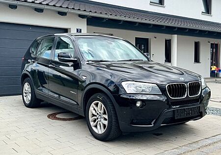 BMW X3 xDrive20d - TÜV NEU bis 05/27 - 8fach bereift