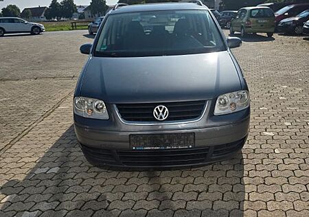 VW Touran Volkswagen 2.0 TDI Highline