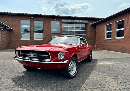 Ford Mustang Convertible V8 Cabrio