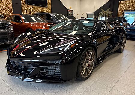Chevrolet Corvette Z06 Targa 3LZ/US-Modell/Keramik/Carbon/Lift/Voll