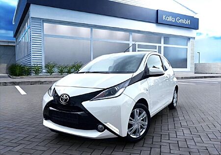 Toyota Aygo (X) -play Edition-S