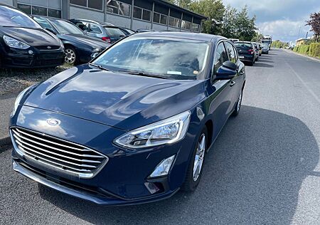 Ford Focus 1,0 EcoBoost 74kW Cool & Connect