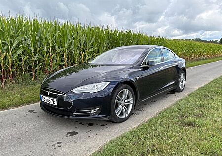 Tesla Model S 85-free Supercharger, MCU2, AHK, 7-Sitze