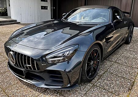 Mercedes-Benz AMG GT R Mercedes- R Burmester