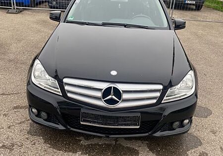 Mercedes-Benz C 200 CDI T BlueEFFICIENCY -